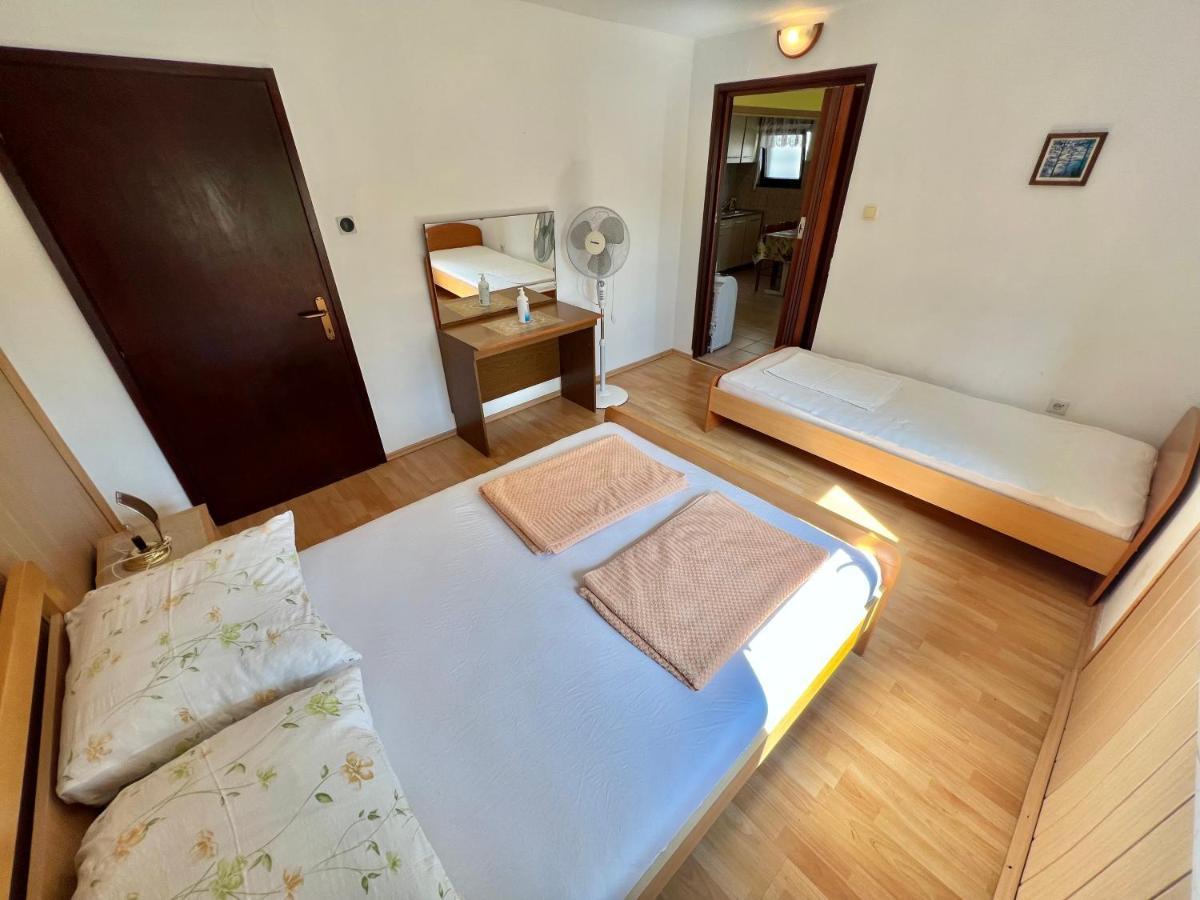 Apartmani Marija ดรามัลย์ ภายนอก รูปภาพ