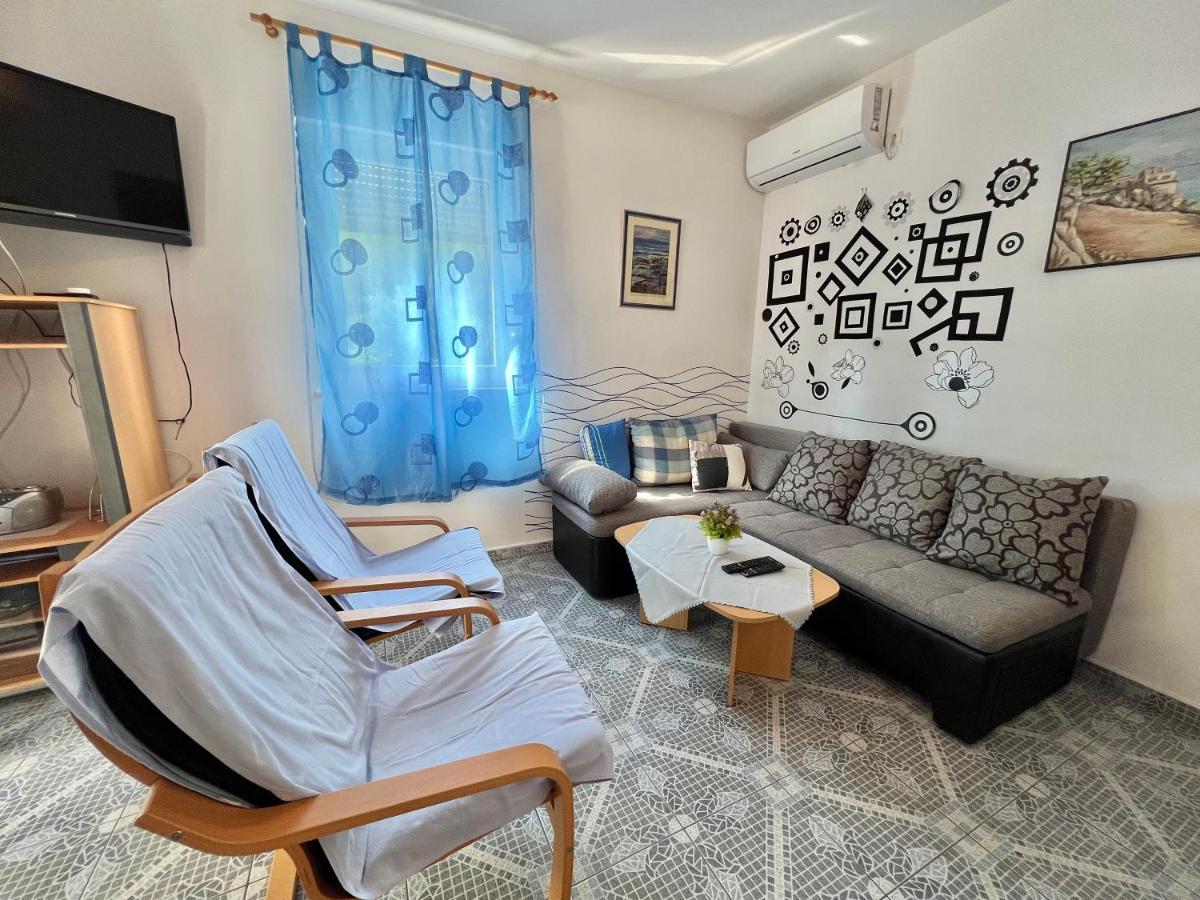 Apartmani Marija ดรามัลย์ ภายนอก รูปภาพ