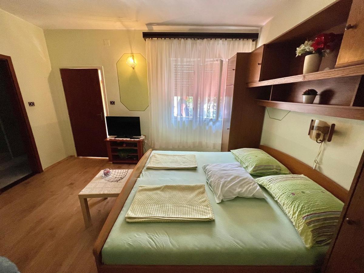 Apartmani Marija ดรามัลย์ ภายนอก รูปภาพ